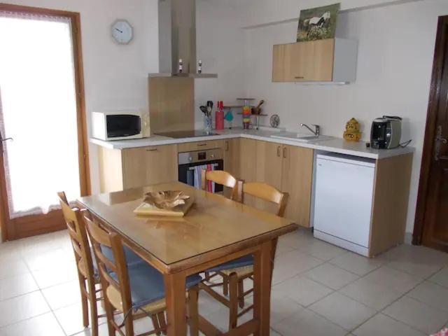 Appartement T2 Bas De Villa Avec Jardinet Au Calme Proche Mer La Seyne-sur-Mer Exterior foto
